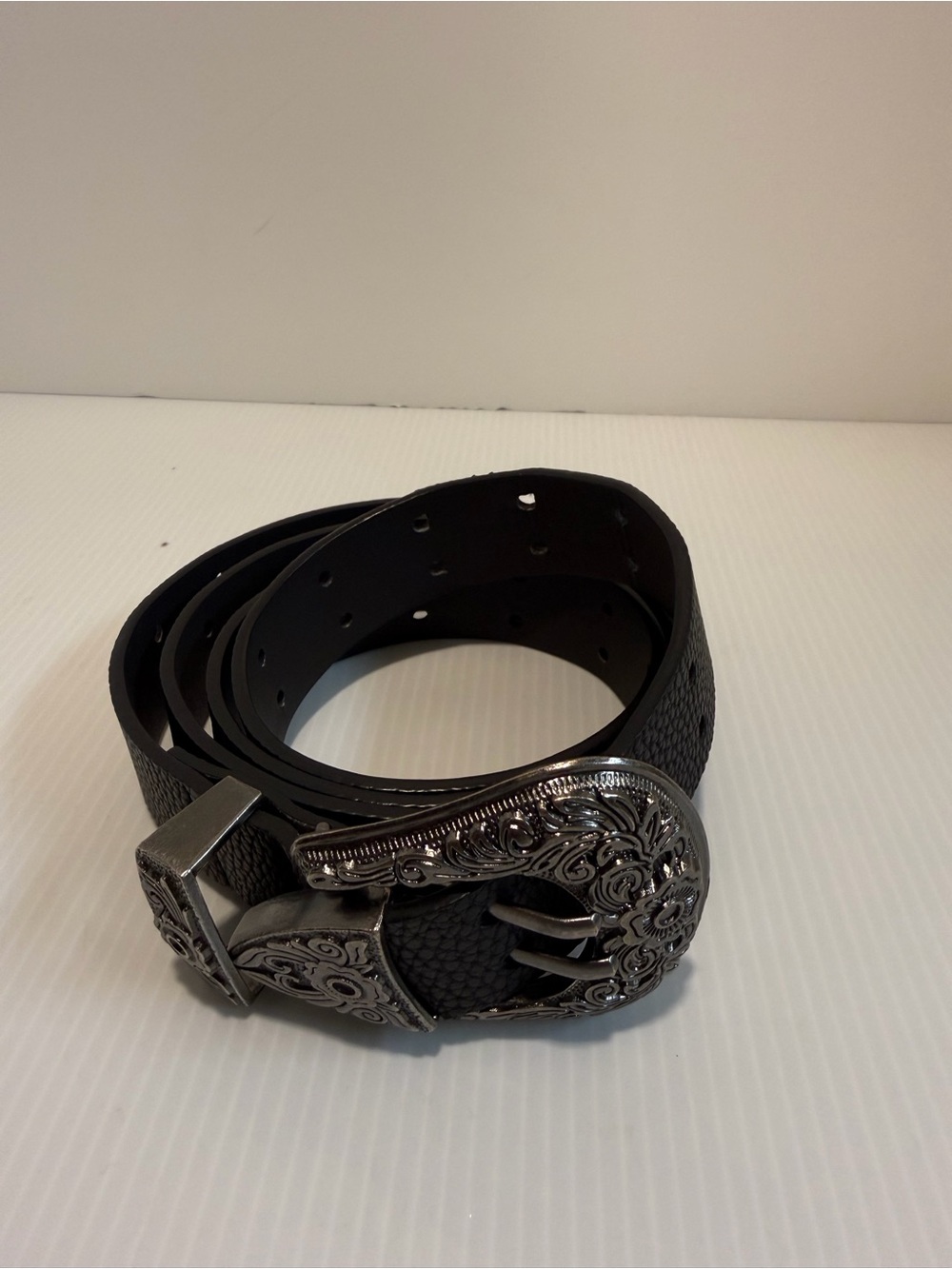 No Boundaries Black Pebbled Faux Leather Western Belt Double Prong Buckle 40 42